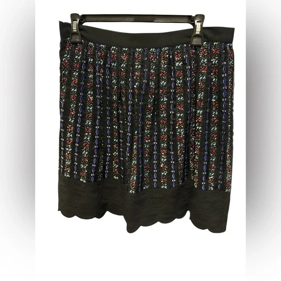 Club Monaco Black Multicolored Sequin Beaded A-Line Mini Skirt Scalloped Size 10 - Picture 1 of 4